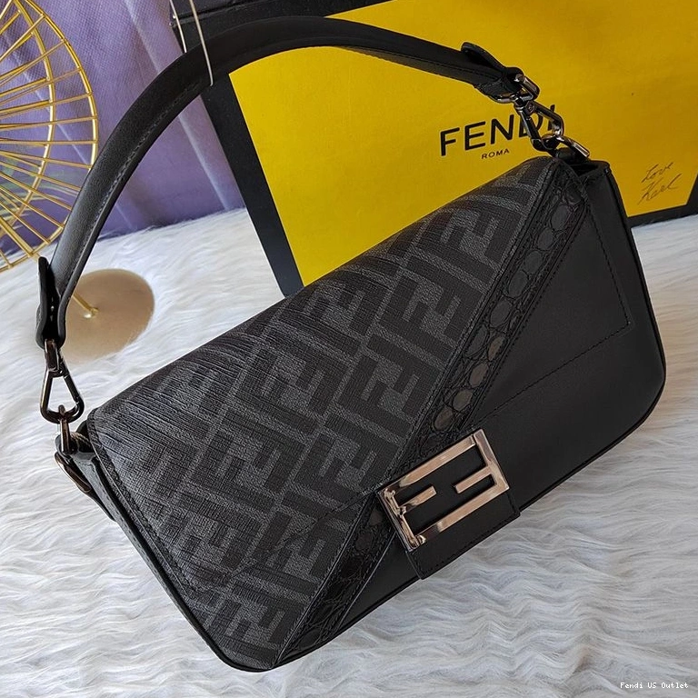 HOT FF Baguette Bag In Fabric Motif Fendi Medium Black 0823